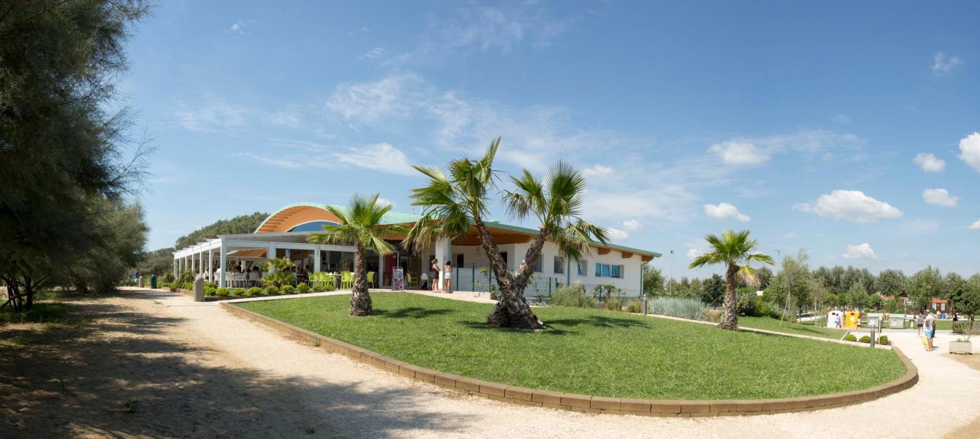 Tigli Lido Altanea Lägenhet Caorle Exteriör bild