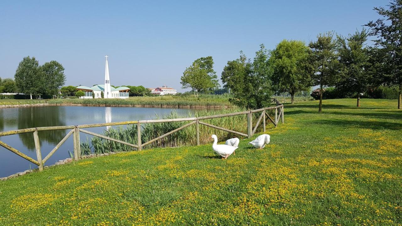 Tigli Lido Altanea Lägenhet Caorle Exteriör bild